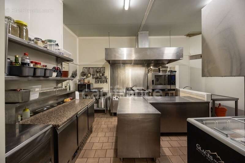 Commerce à LALEVADE-D'ARDECHE