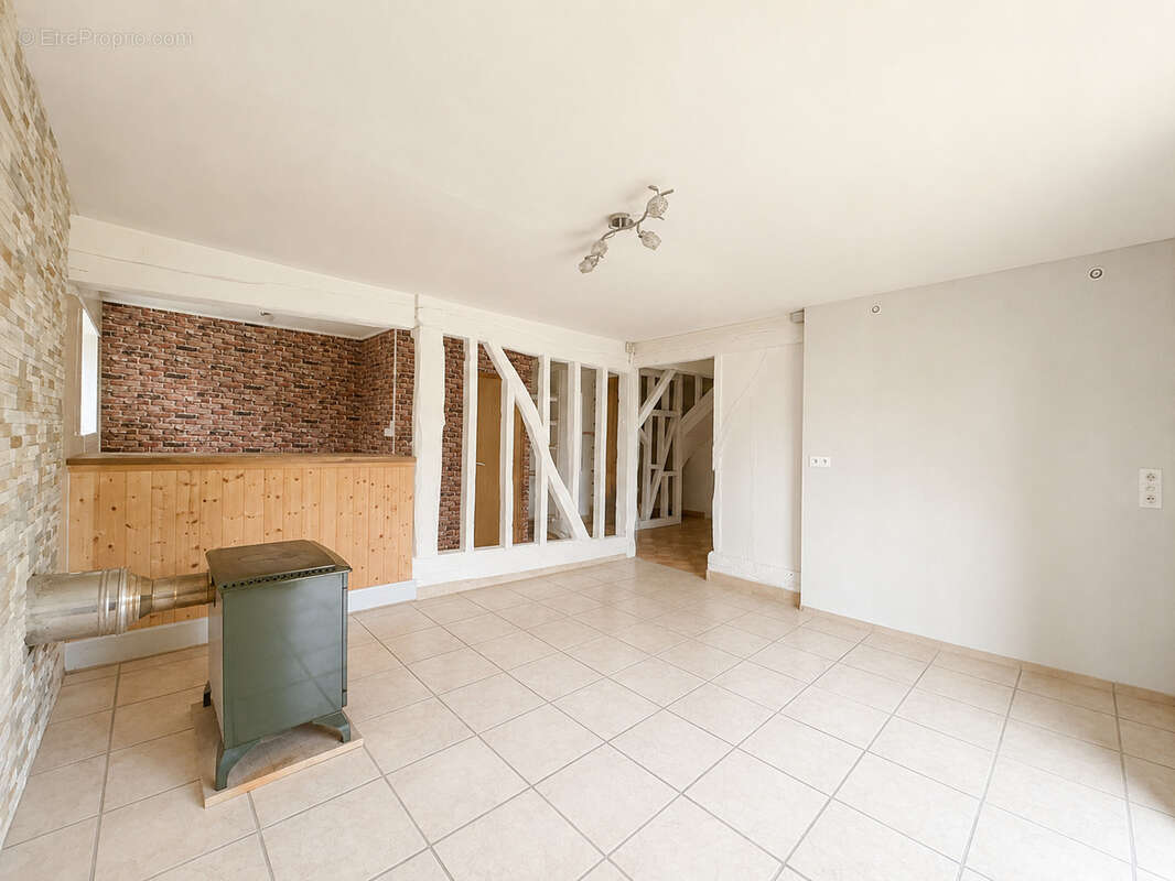Maison 180 m² à Liart  - photo 8