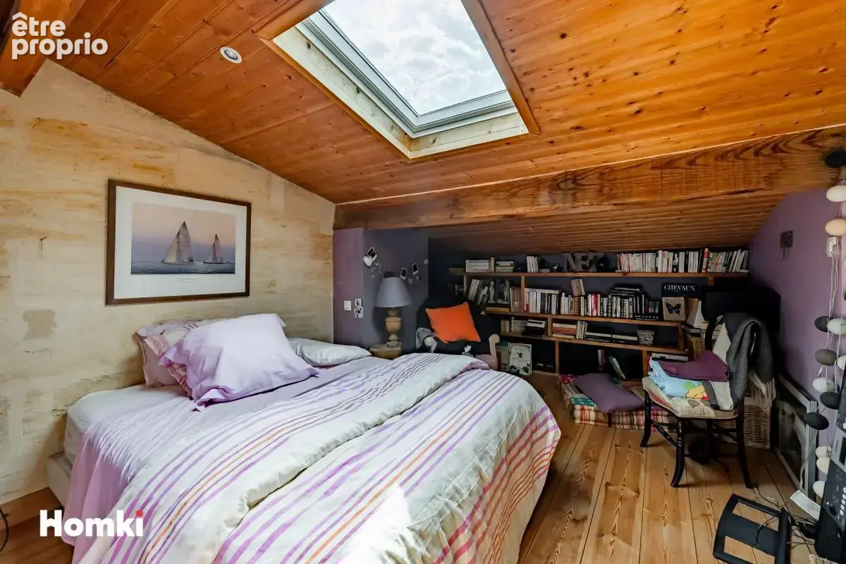 Maison de ville T5 de 90 m² à Libourne 33500 - photo 10