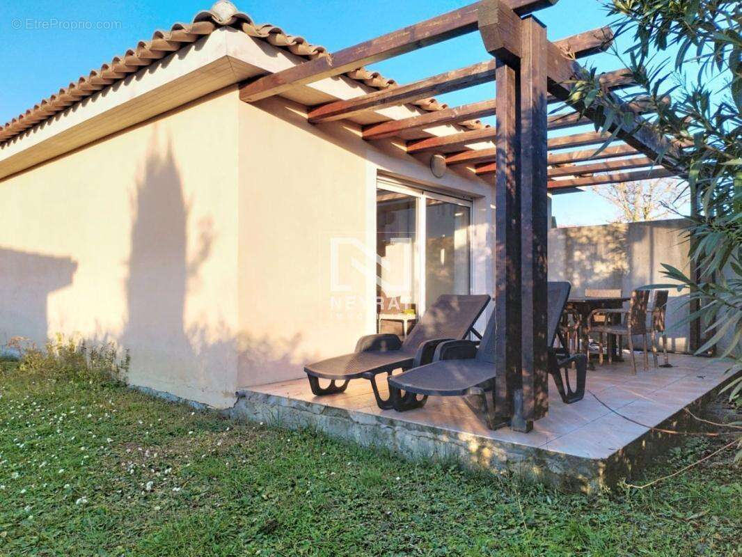 Appartement à MONTAUROUX