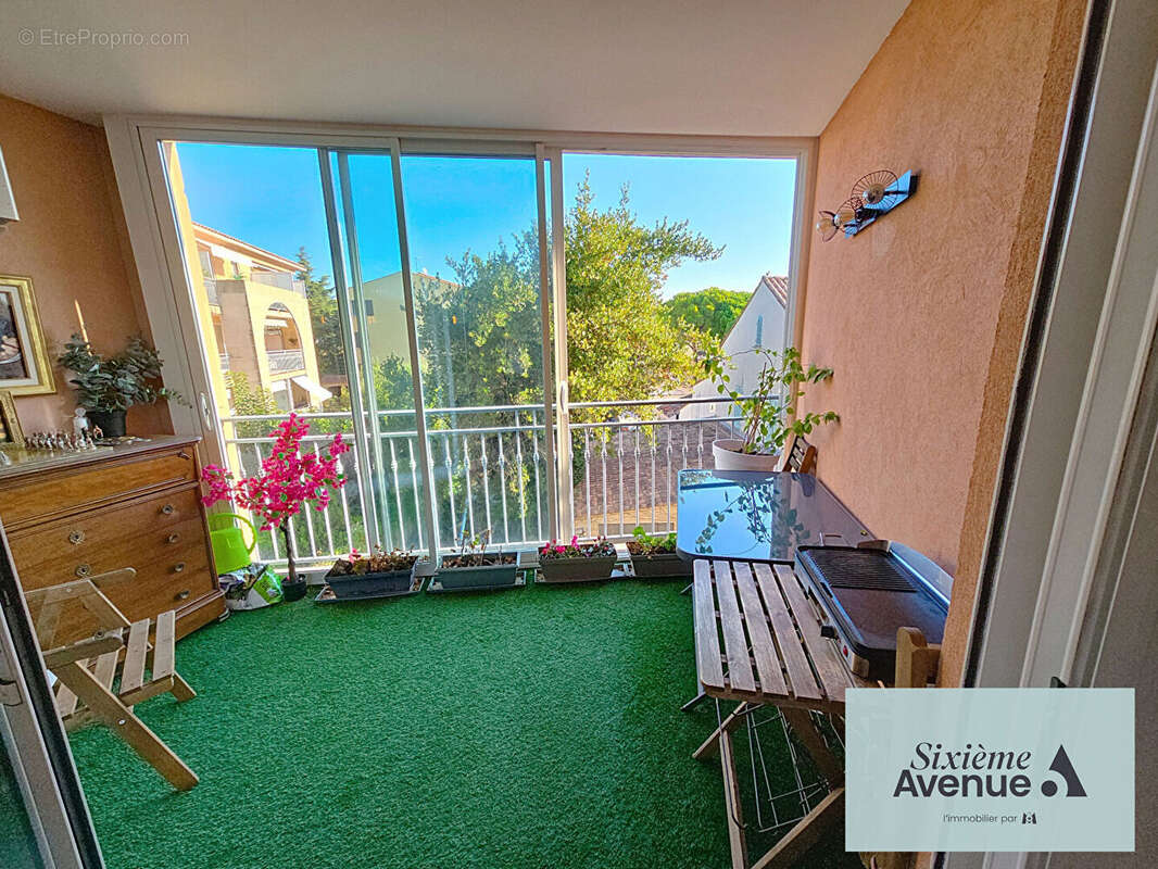 Appartement à SANARY-SUR-MER