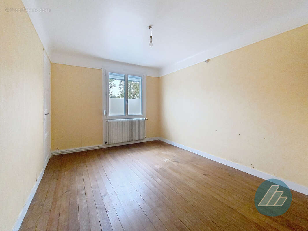 Maison à LONGPRE-LES-CORPS-SAINTS