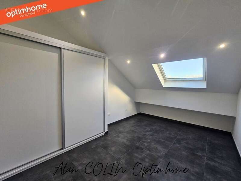 BASSE-RENTGEN – Maison rénovée 127 m² habitables, volumes, confort et frontière luxembourgeoise - photo 11
