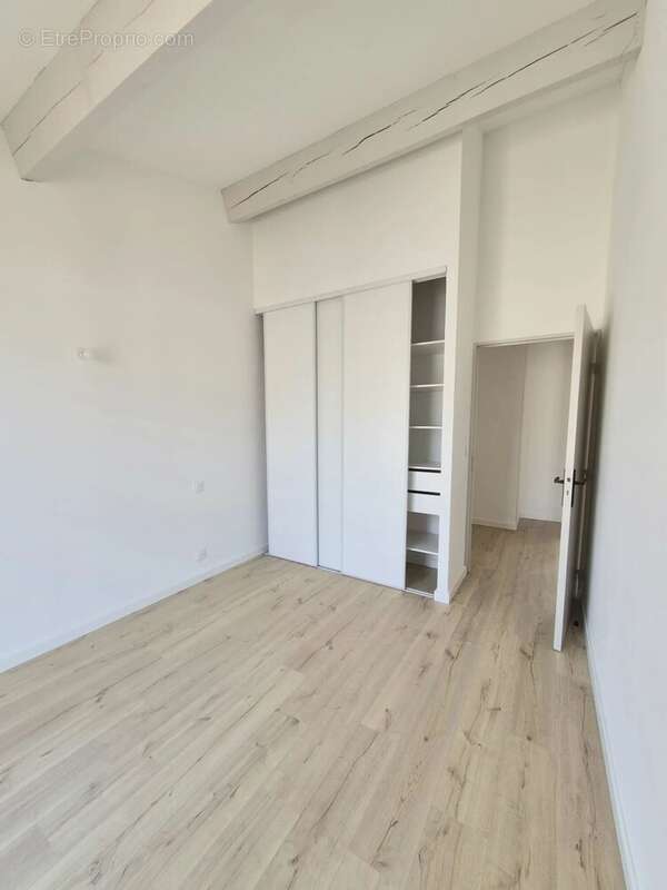 Appartement t5 dernier etage/ quartier edf - photo 5