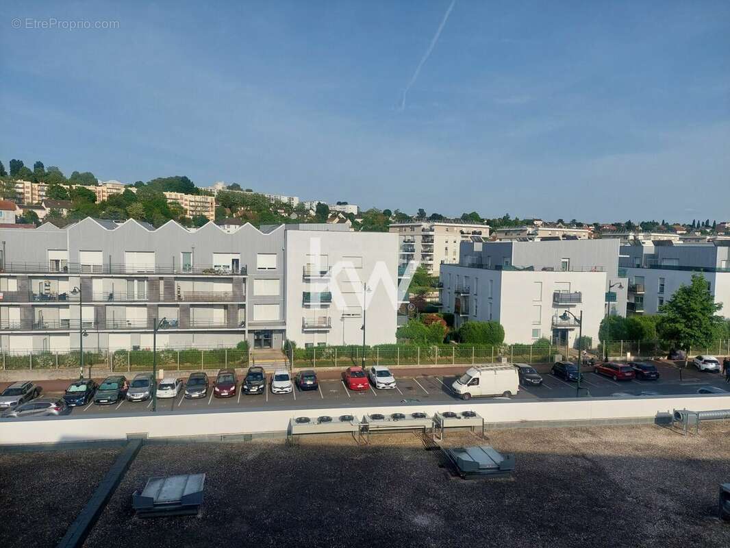 Appartement à CORBEIL-ESSONNES