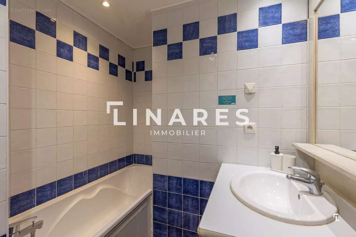 AZUREA - Appartement T1/2 de 32m2 - Piscine - Parking (en sup) - 13600 - photo 5