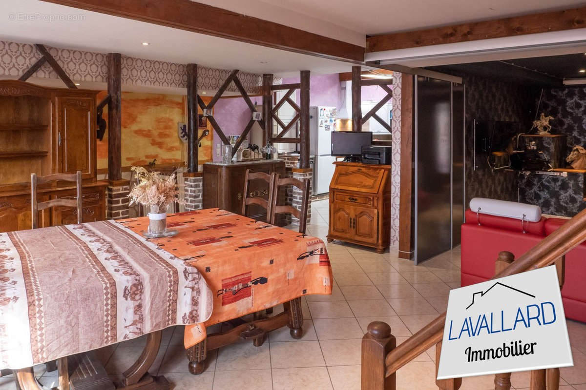 Maison à LAMOTTE-WARFUSEE