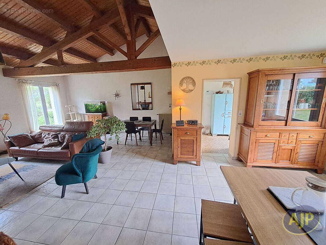 Maison à FALLERON