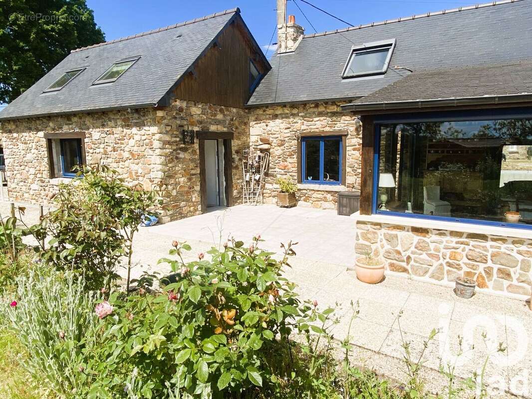 Photo 2 - Maison à PLEDELIAC