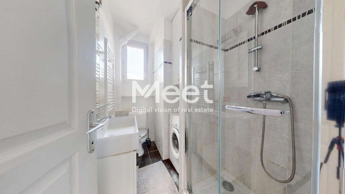 Appartement à IVRY-SUR-SEINE