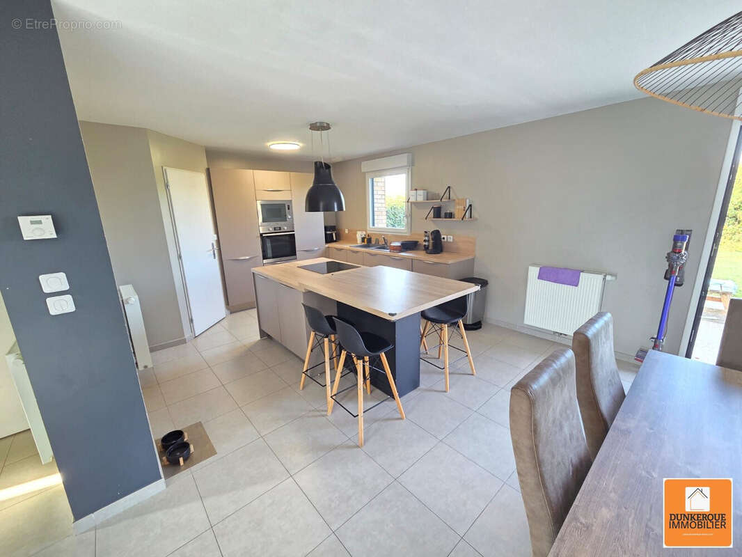 Maison 92 m² à Drincham  - photo 3