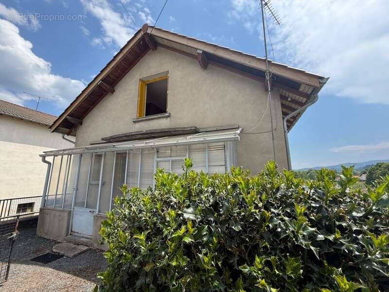 Maison à SAINT-JUST-EN-CHEVALET