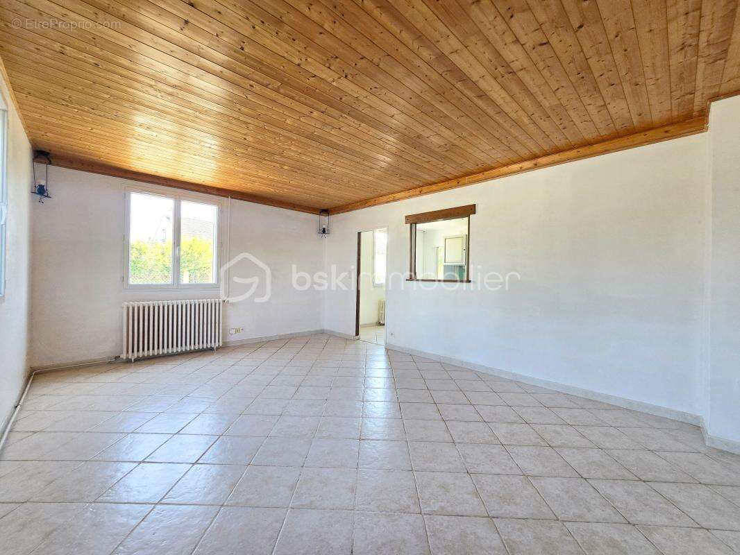 Maison à CHATEAUNEUF-SUR-LOIRE