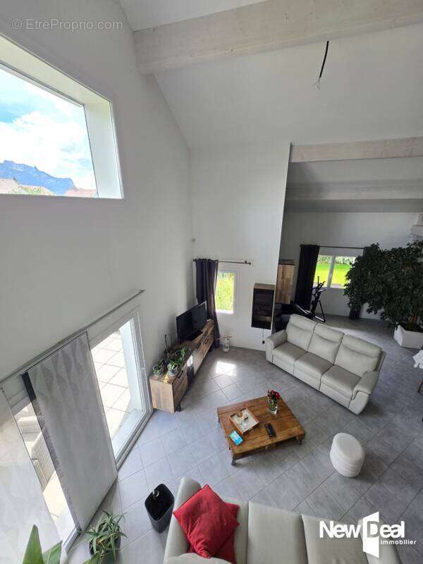 Belle Maison / 200 m² / Vinzier - photo 5