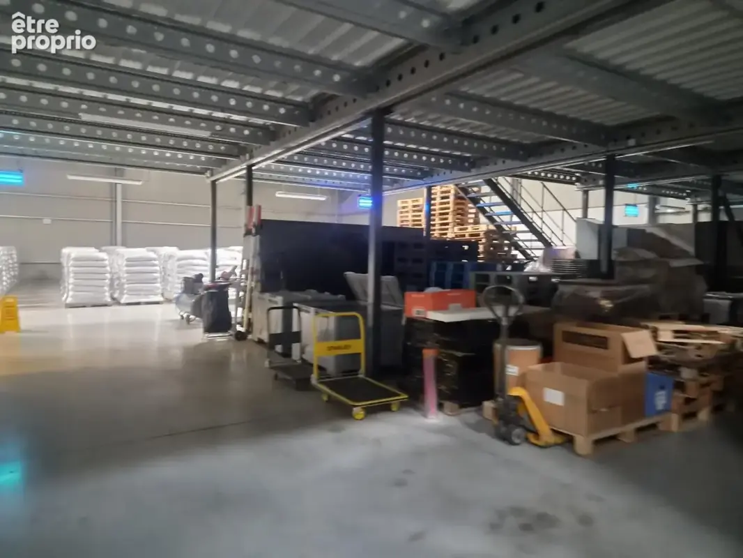 Beau Bâtiment industriel récent et moderne avec bureaux : clés en main  / 37 - photo 6