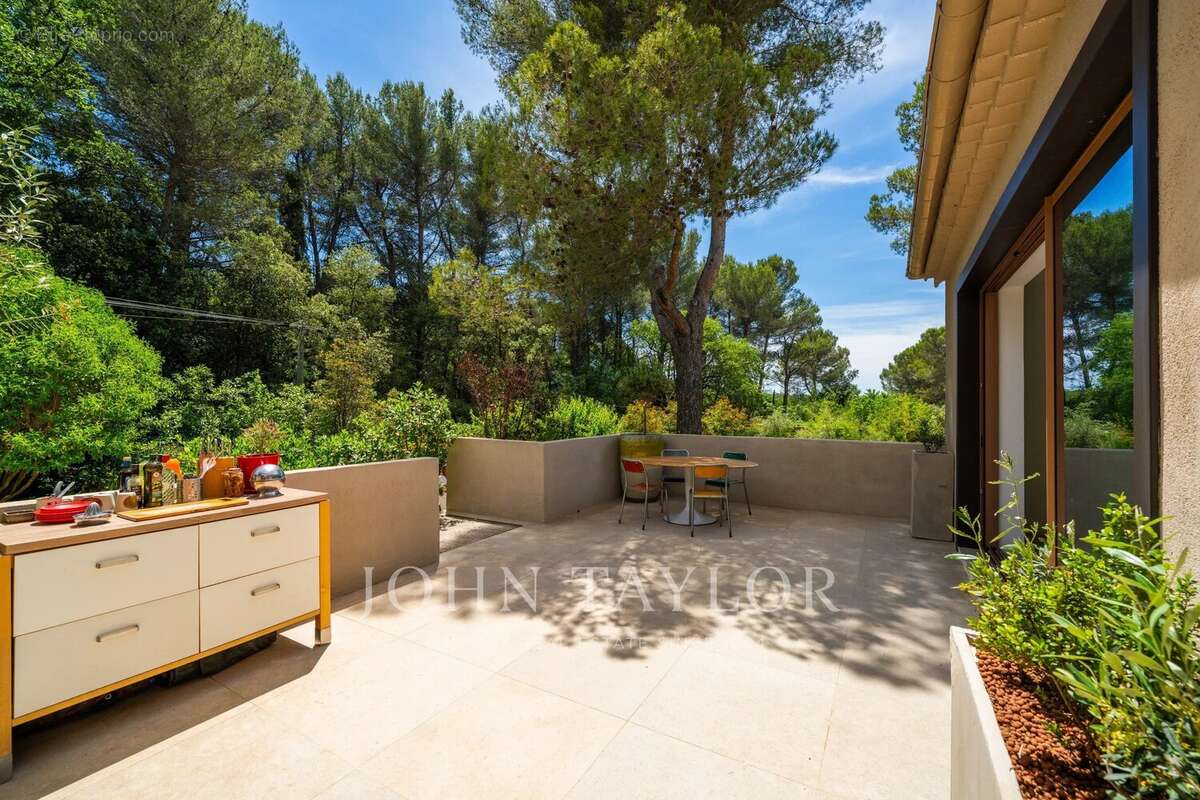 Maison à AIX-EN-PROVENCE