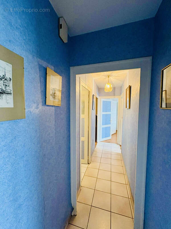 RARE sur le secteur ! Plain-pied centre bourg de SAINT HILAIRE DE LOULAY - photo 6