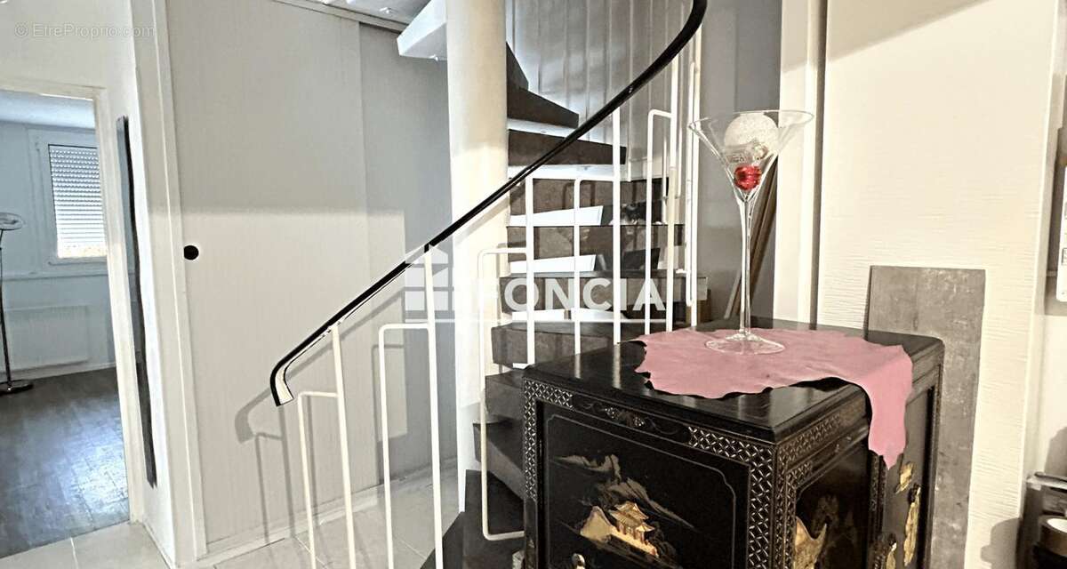 Appartement à LAGNY-SUR-MARNE