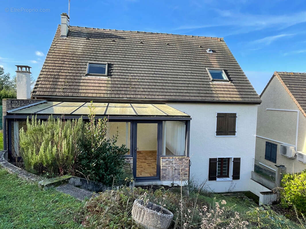 Maison à ETAMPES