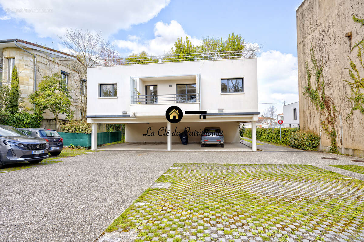 Appartement à BORDEAUX
