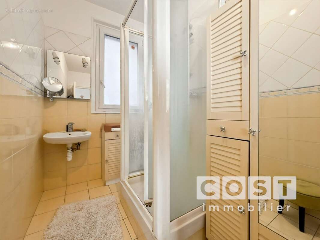 Appartement à ASNIERES-SUR-SEINE