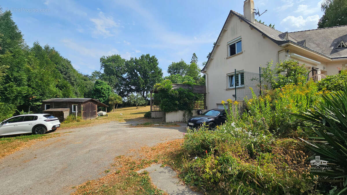 Maison à Treillières 5 chambres - photo 4