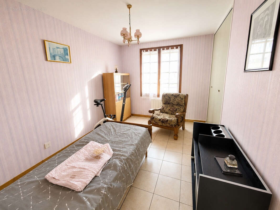 Maison 89 m² à Orange  - photo 6