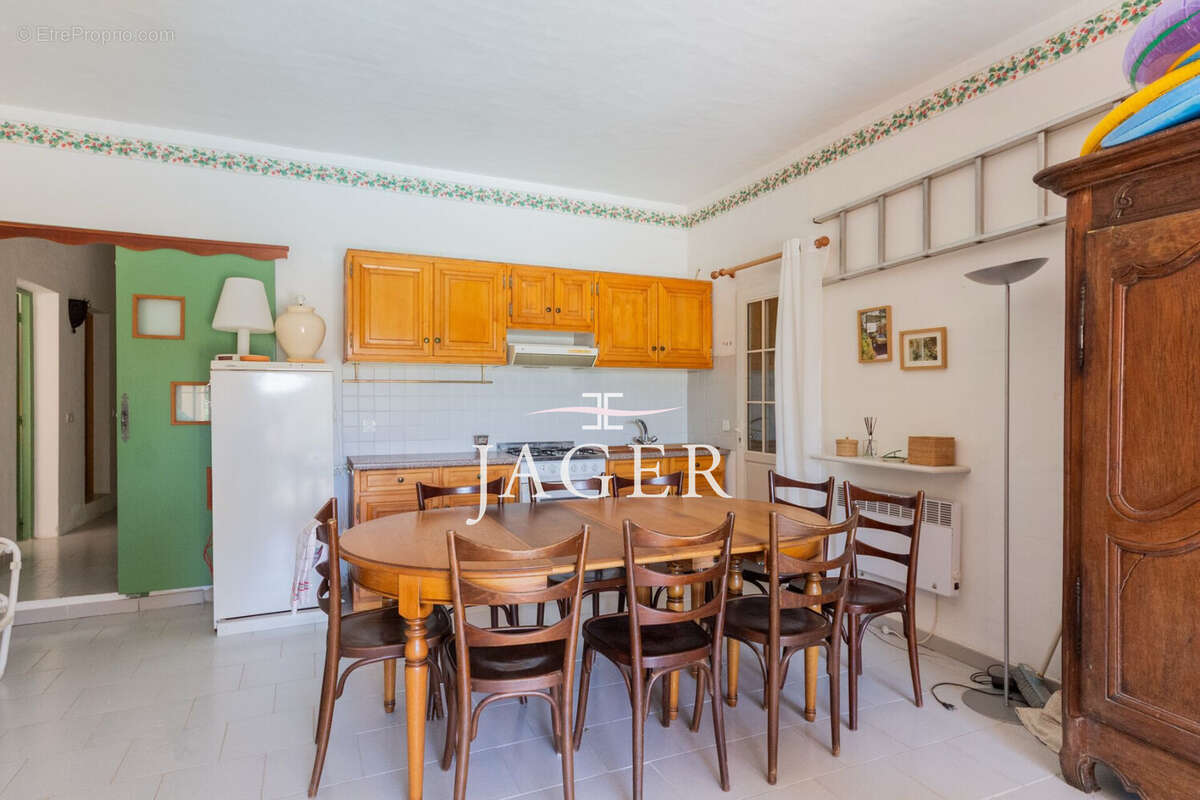 Maison 166 m² à Sainte-Maxime  - photo 9
