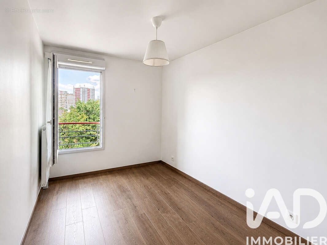 Photo 8 - Appartement à COLOMBES