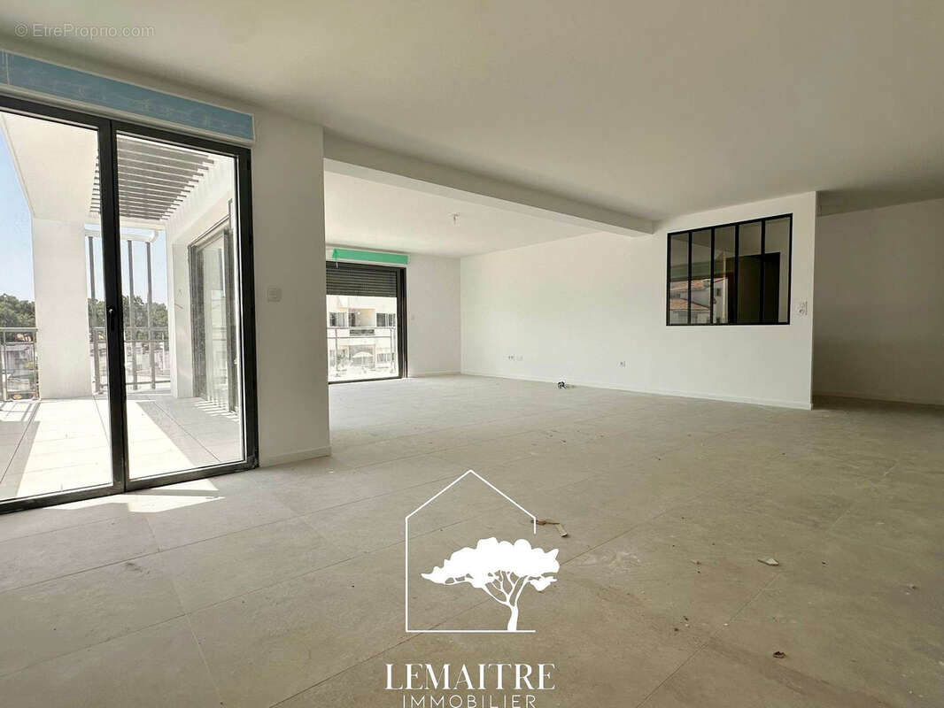 Appartement à LES MATHES