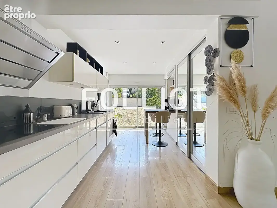 Maison de 5 pièces avec 3 chambres à vendre à SAINT PLANCHERS - photo 9