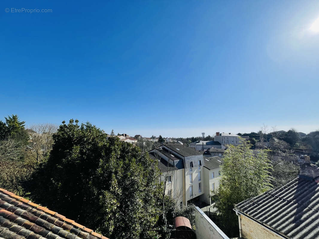 Maison à POITIERS