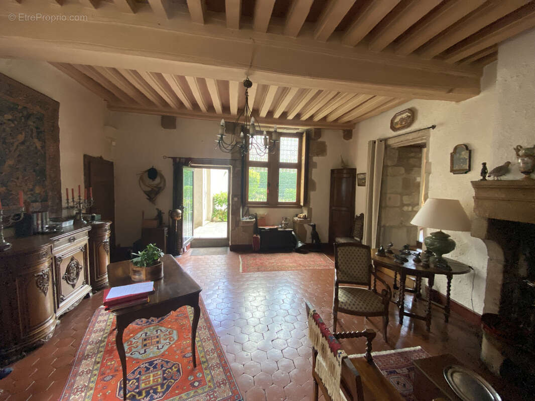 Maison à AUTUN