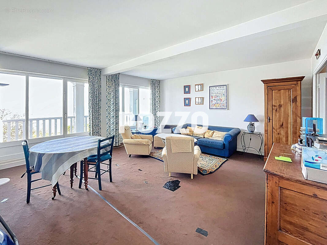 Appartement à TROUVILLE-SUR-MER
