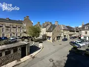 Appartement à QUINTIN