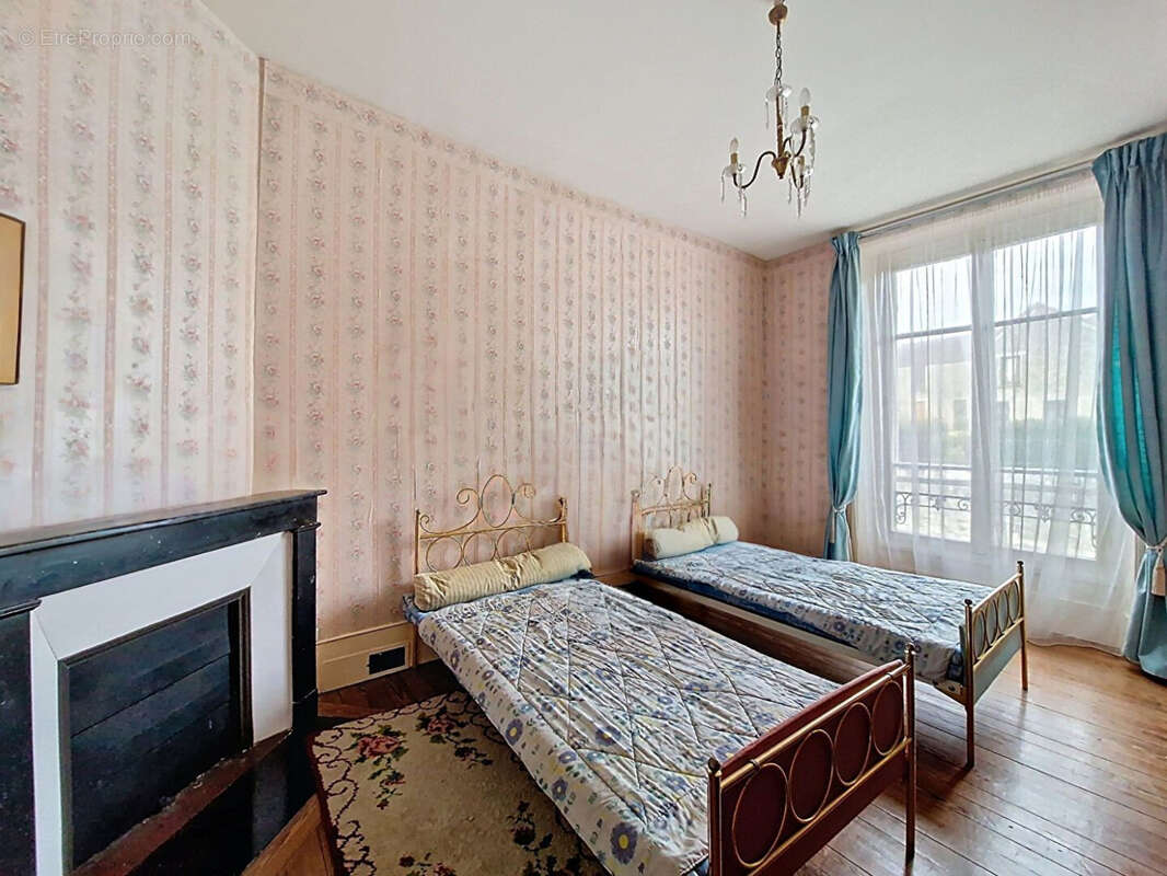 Maison à BOISSY-L'AILLERIE