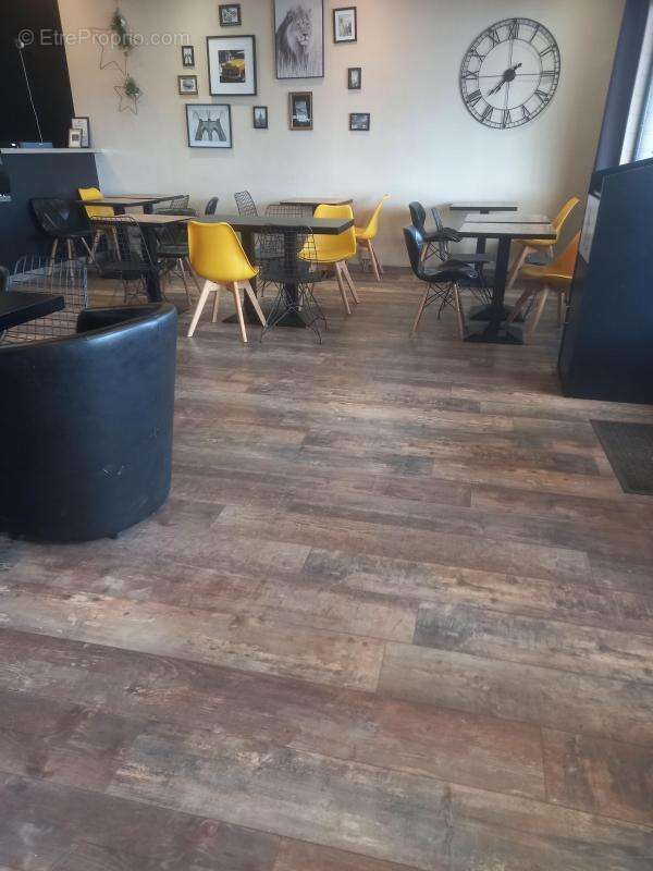 Commerce à SAINT-ANDIOL