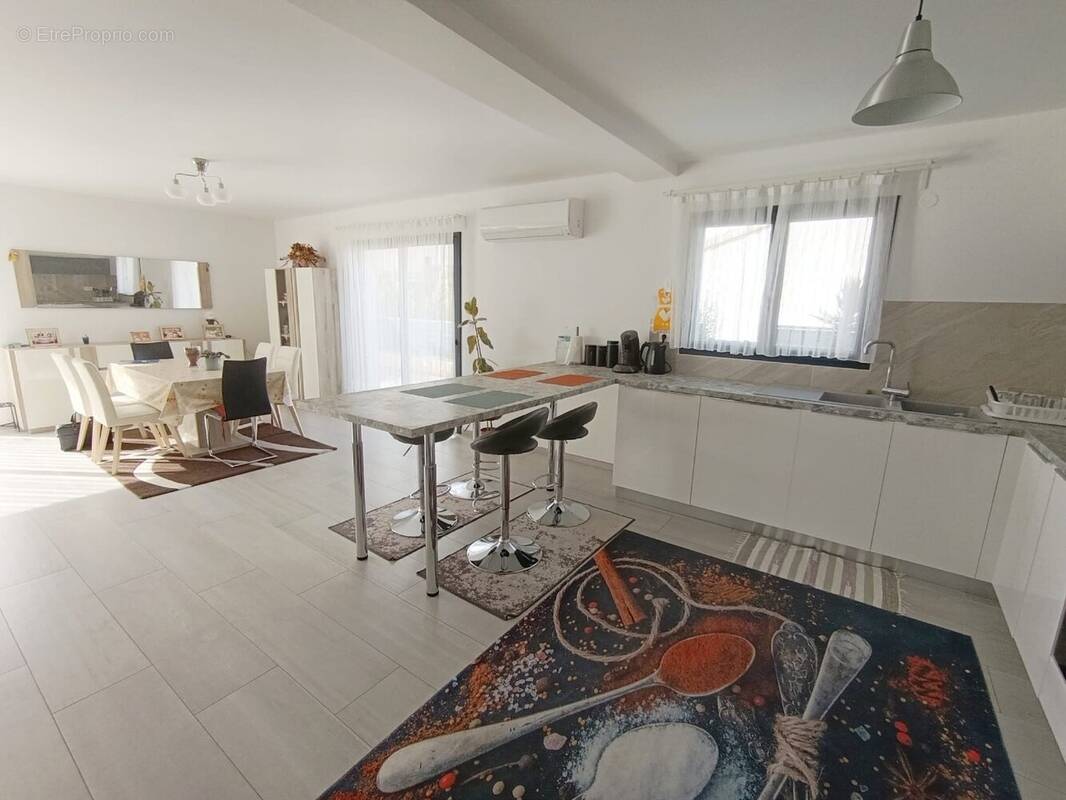 Maison à CLERMONT-L'HERAULT