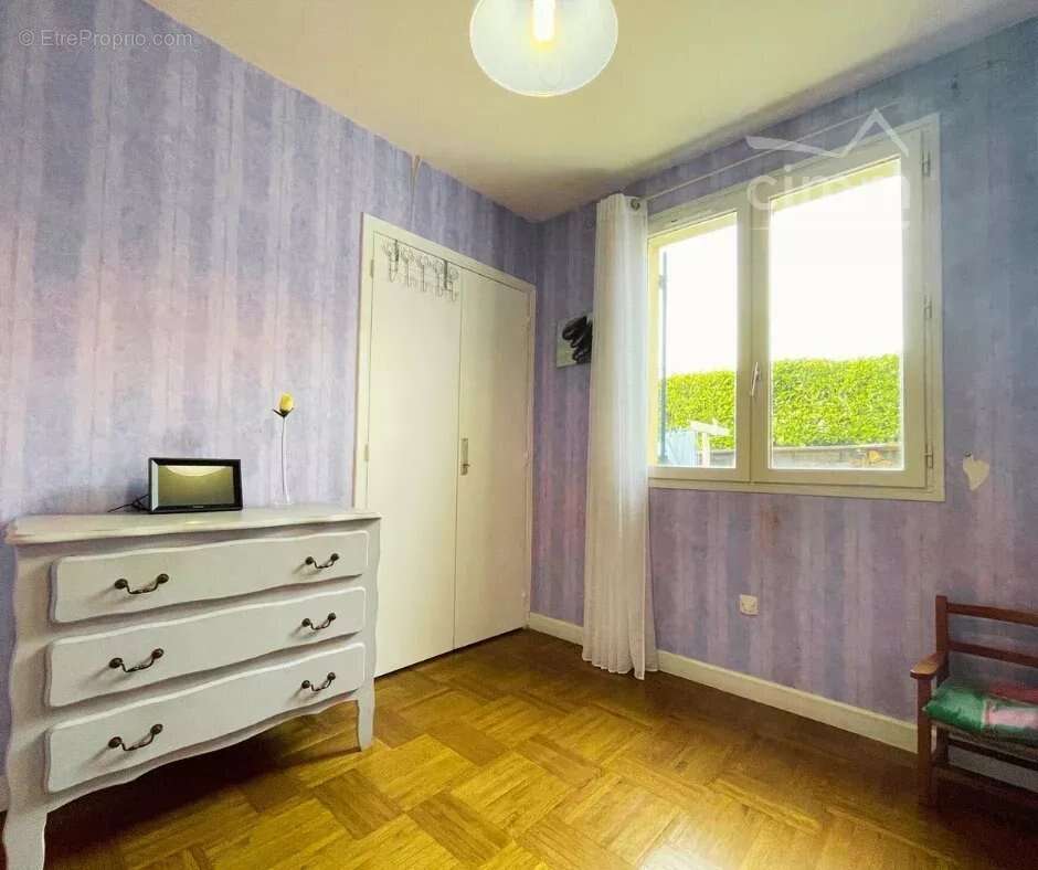 Maison à ROUSSILLON