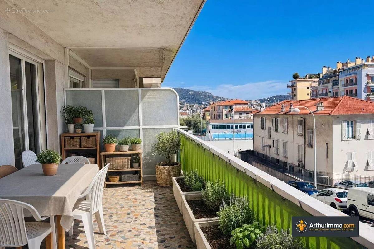 Appartement à NICE