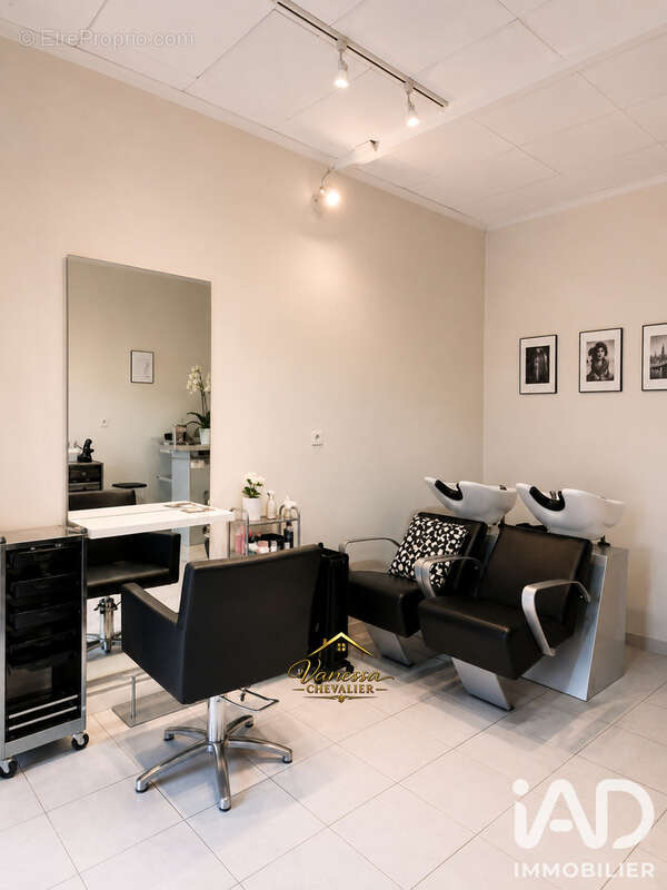Commerce 22 m² à Valreas  - photo 3