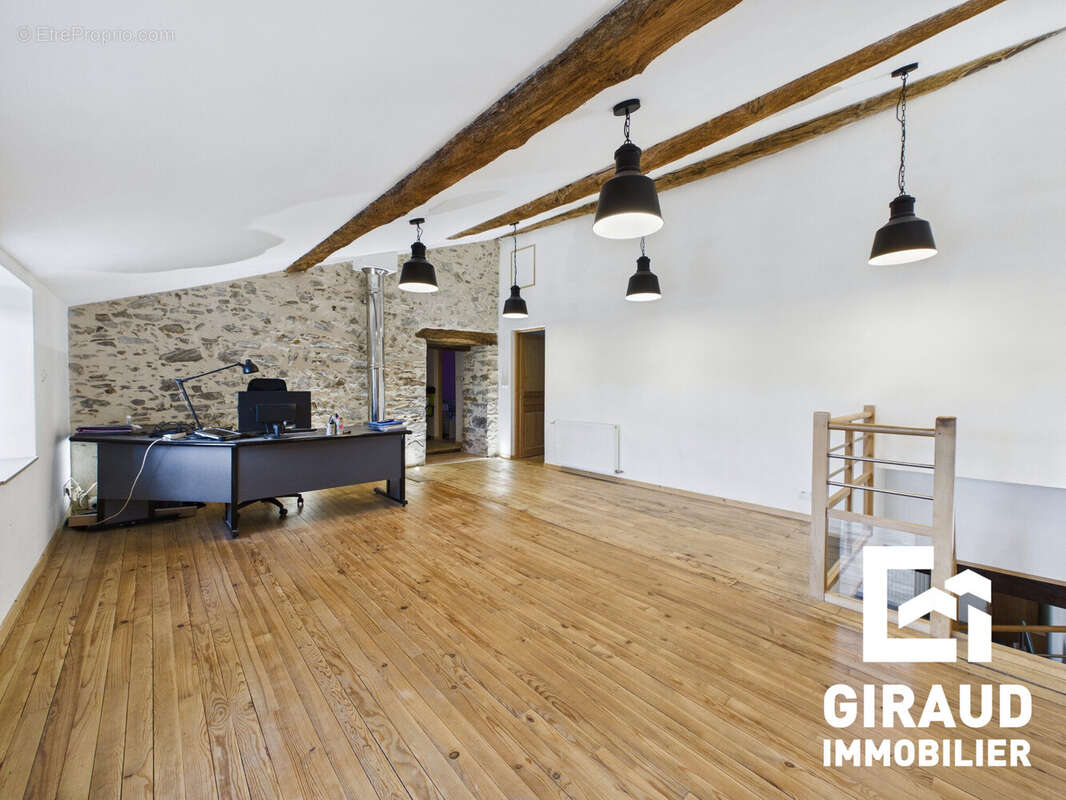 Maison à LA CHAPELLE-AUX-LYS