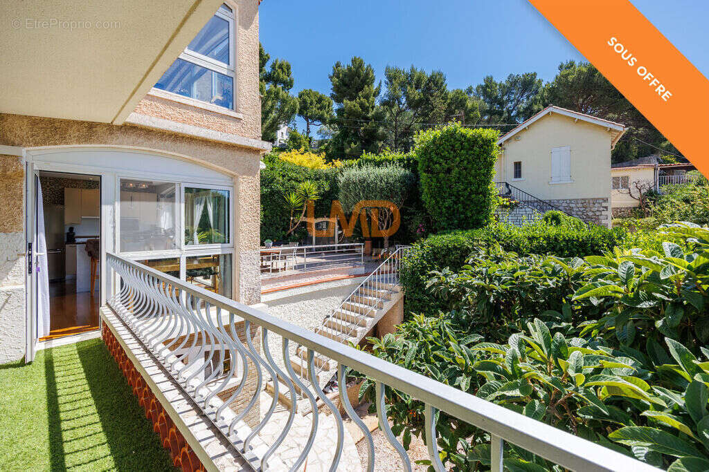 Appartement à MARSEILLE-8E