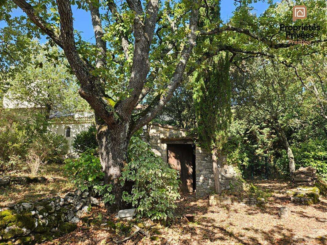 Maison à BRAS