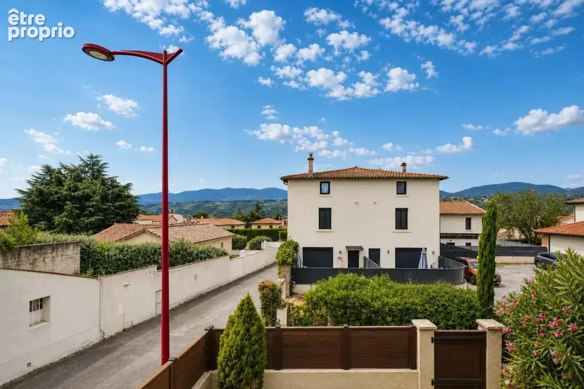 SAINT-CLAIR-DU-RHÔNE – Grande maison familiale de 165 m2 - photo 21
