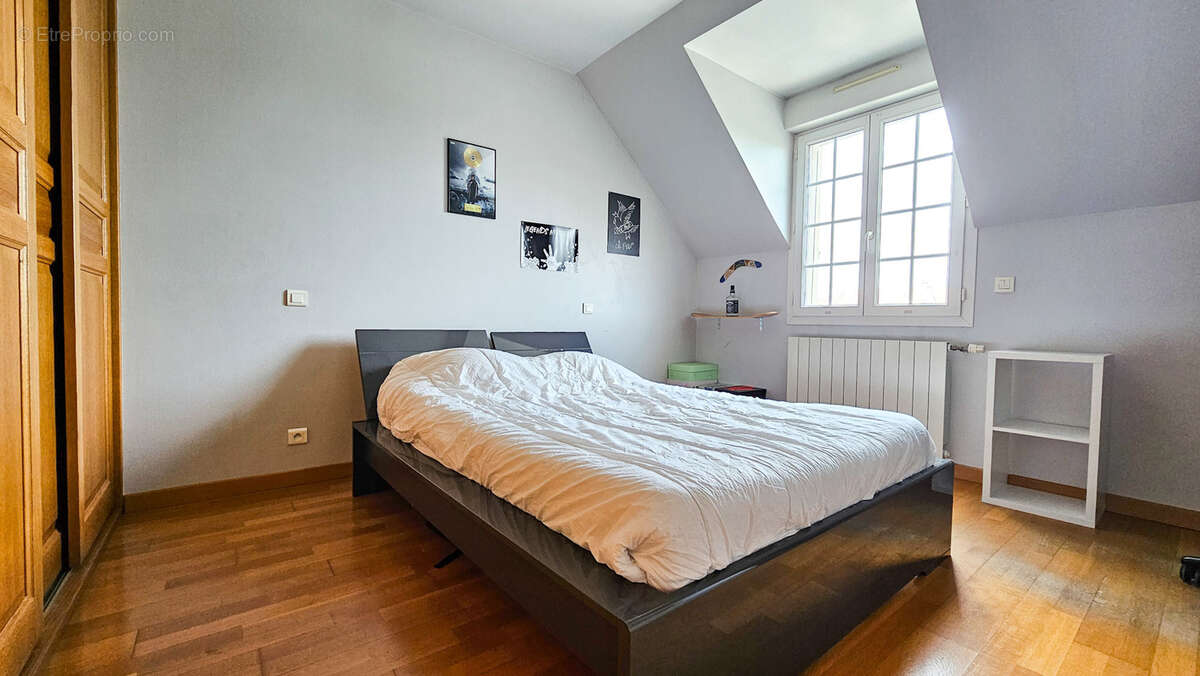Maison à HOUILLES