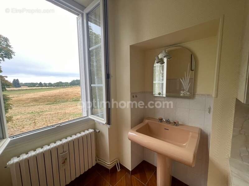 Maison  sur 8853 m2  avec étang, jardin plat et dépendances - photo 27