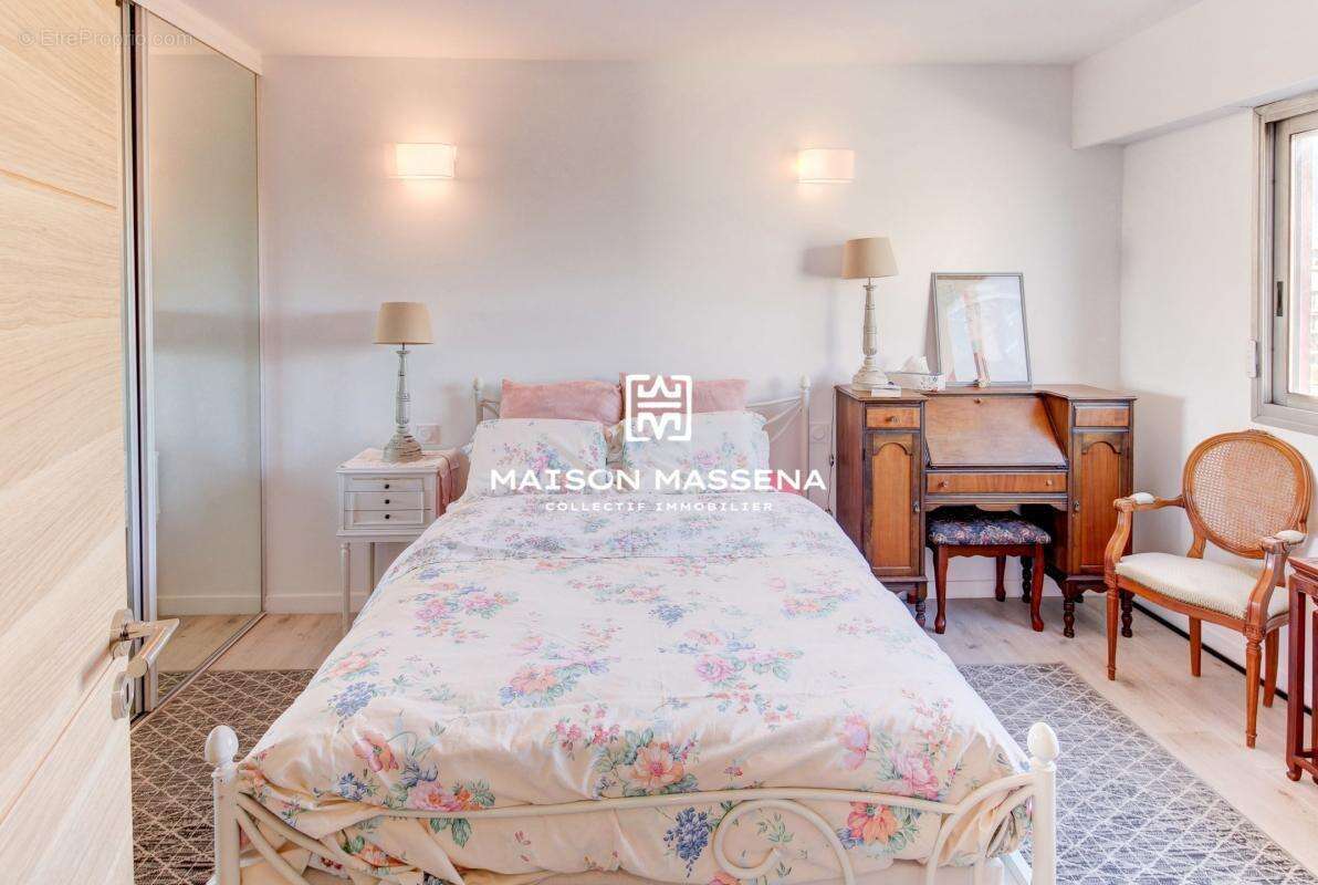 Appartement à CAGNES-SUR-MER