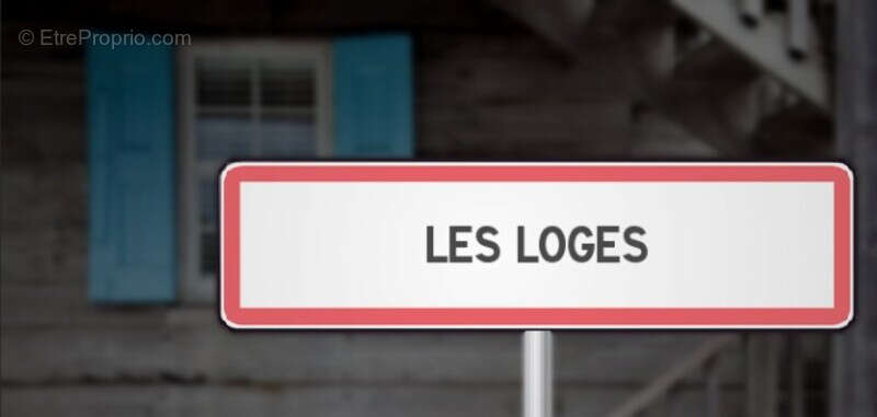 Terrain à LES LOGES