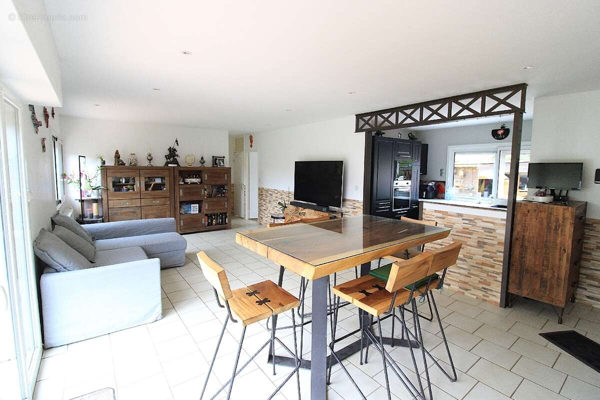 Maison à CHALO-SAINT-MARS